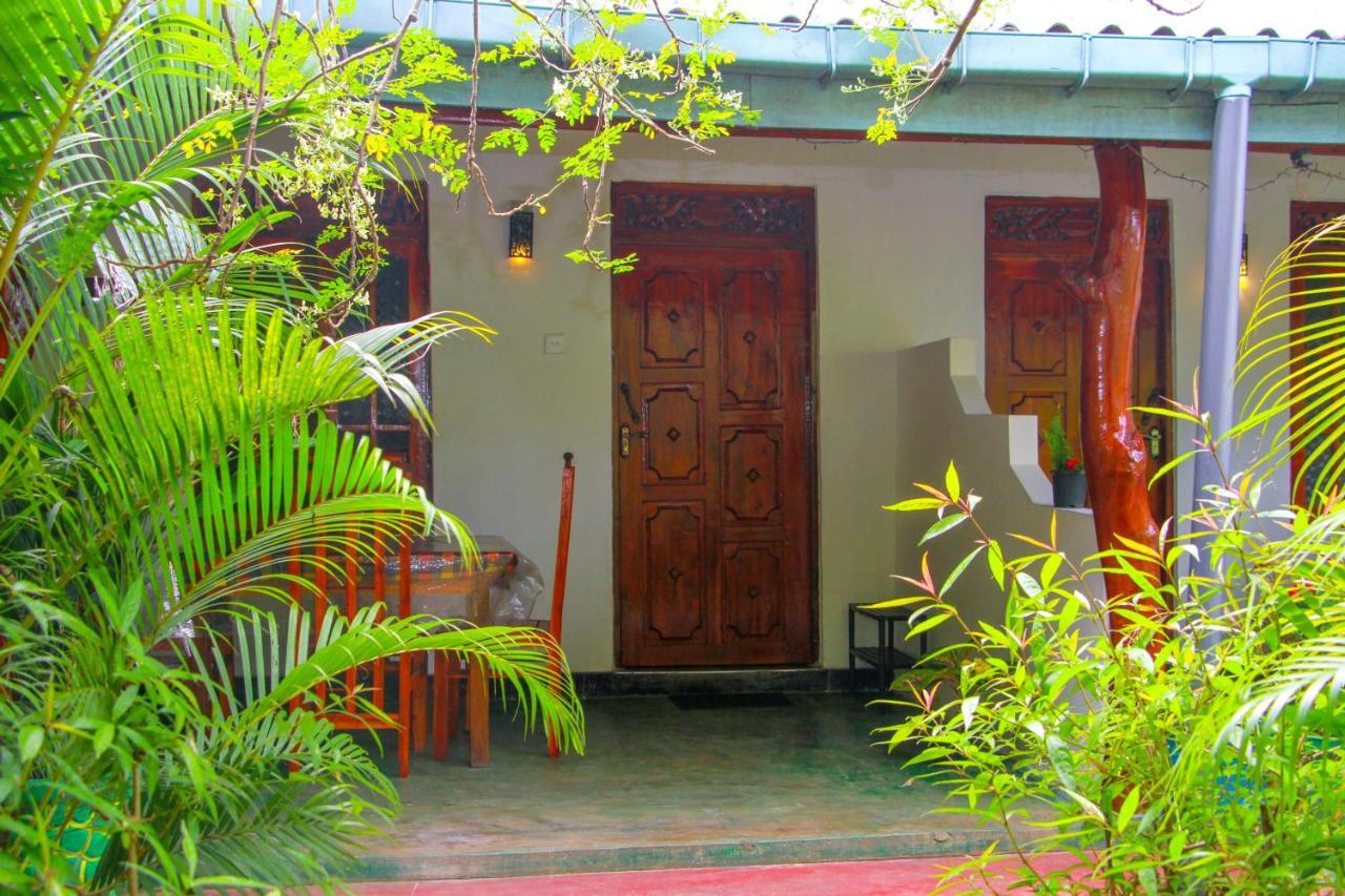 Sun Flower Homestay Sigiriya Exterior foto