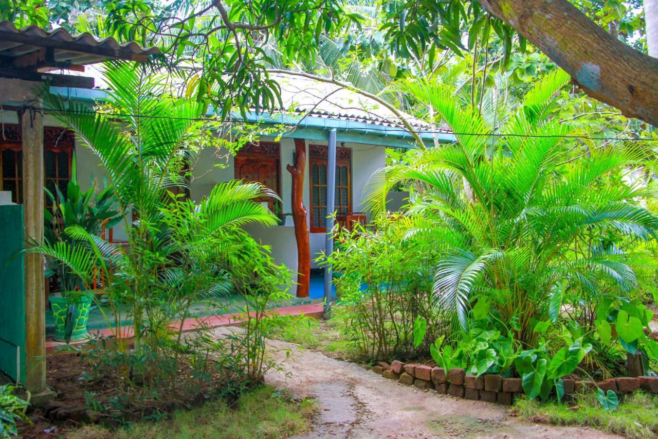 Sun Flower Homestay Sigiriya Exterior foto